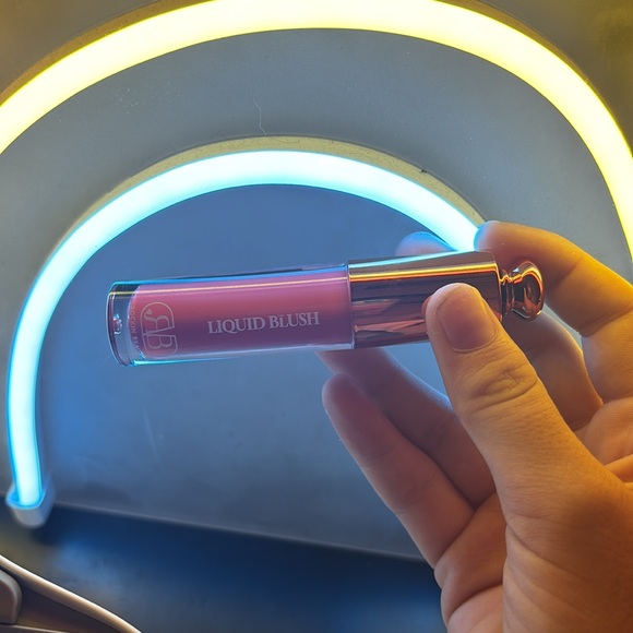 Brand new!! Bronzer and Blush duo!! - Picture 3 of 7